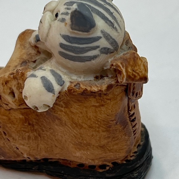 VNTG1988 Peter Fagan Cat in Shoe Figurine Made Hand Painted Scotland Collectable - Picture 9 of 13